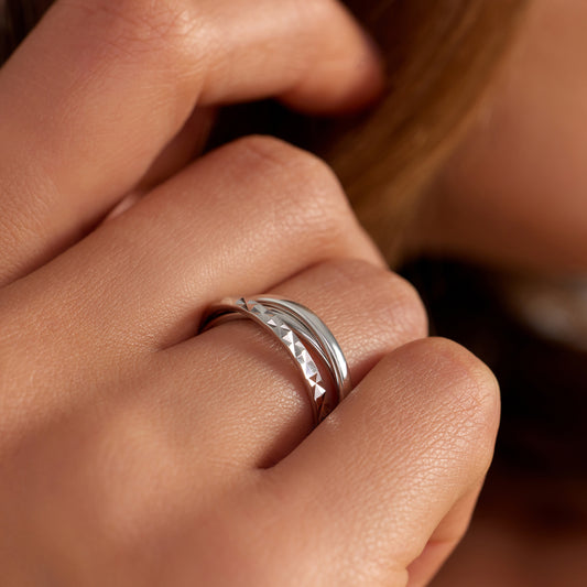 Ponte Vecchio Lucilla 925 sterling silver ring with diamond cut - Parte di Me