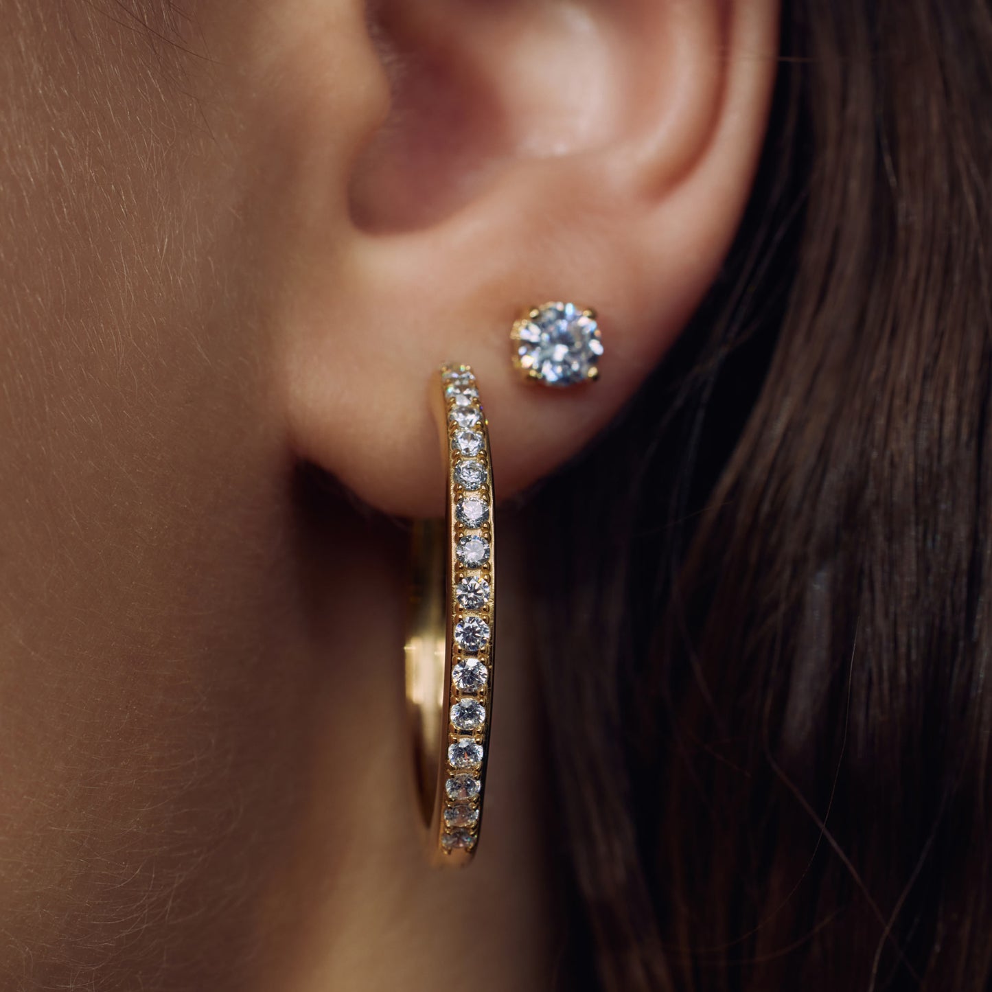 Santa Maria della Base 925 sterling silver gold plated hoop earrings with zirconia stones - Parte di Me