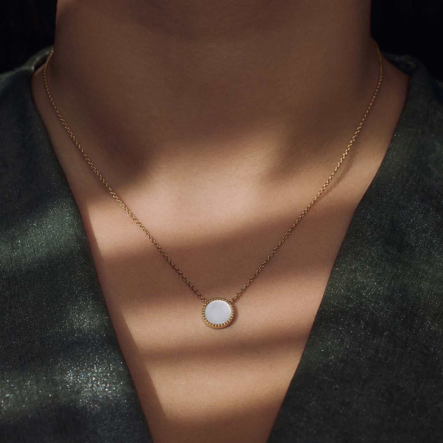 Brioso Cortona Dara 925 sterling silver gold plated necklace with mother of pearl - Parte di Me