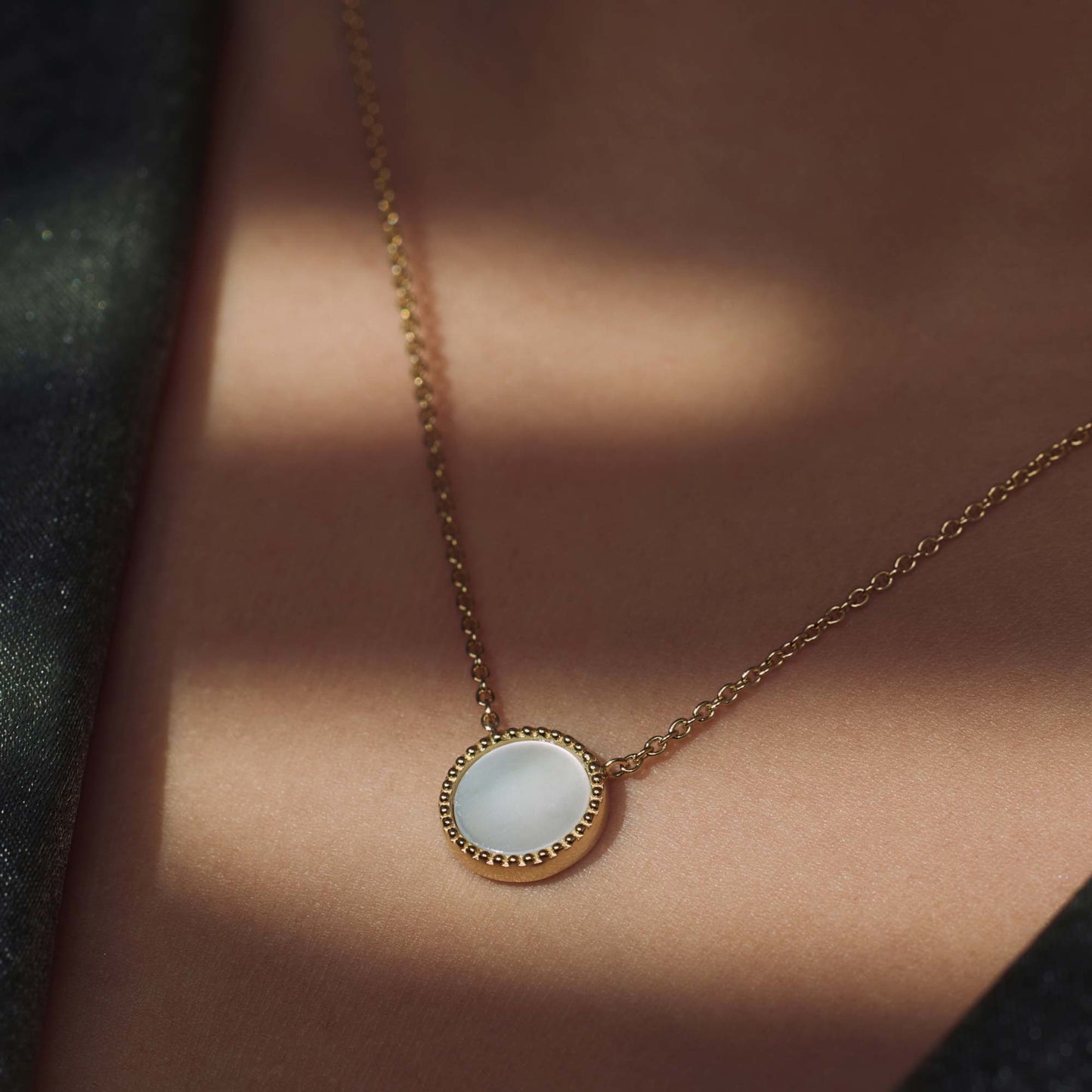 Brioso Cortona Dara 925 sterling silver gold plated necklace with mother of pearl - Parte di Me