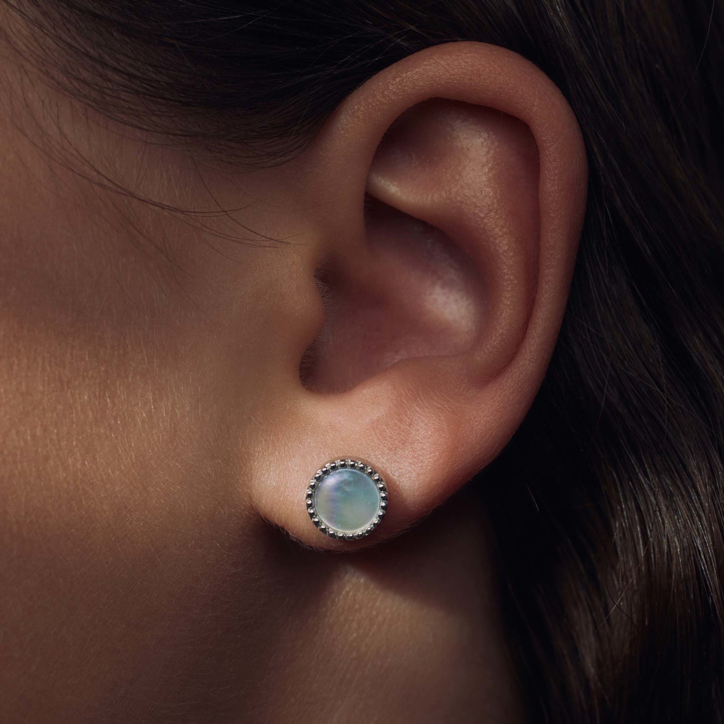 Brioso Cortona Dara 925 sterling silver ear studs with mother of pearl - Parte di Me