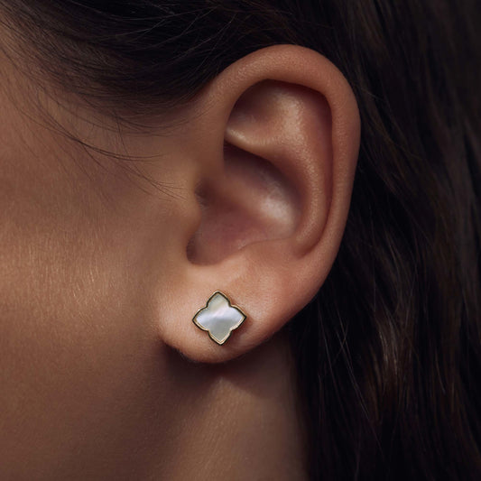 Brioso Cortona Dara 925 sterling silver gold plated ear studs with mother of pearl - Parte di Me